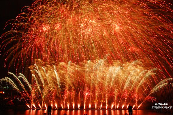 Jubilee Fireworks Montreal L'International Des Feux D'Artifice 2015 5